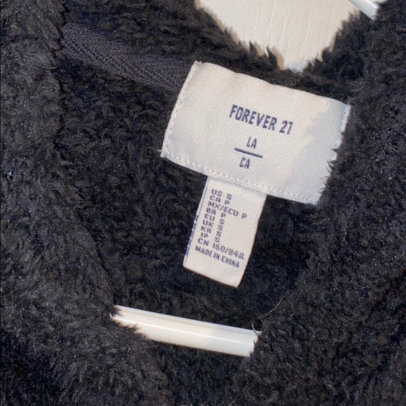 F21 TEDDY ZIP UP HOODIE - Picture 3 of 3